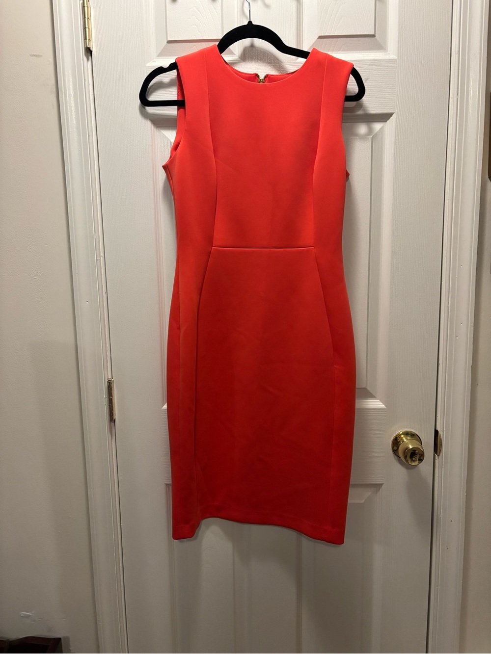 Women’s Sleeveless Coral Sheath Dress